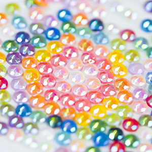 Quadratische AB-Diamant-Malperlen in 20 Farben