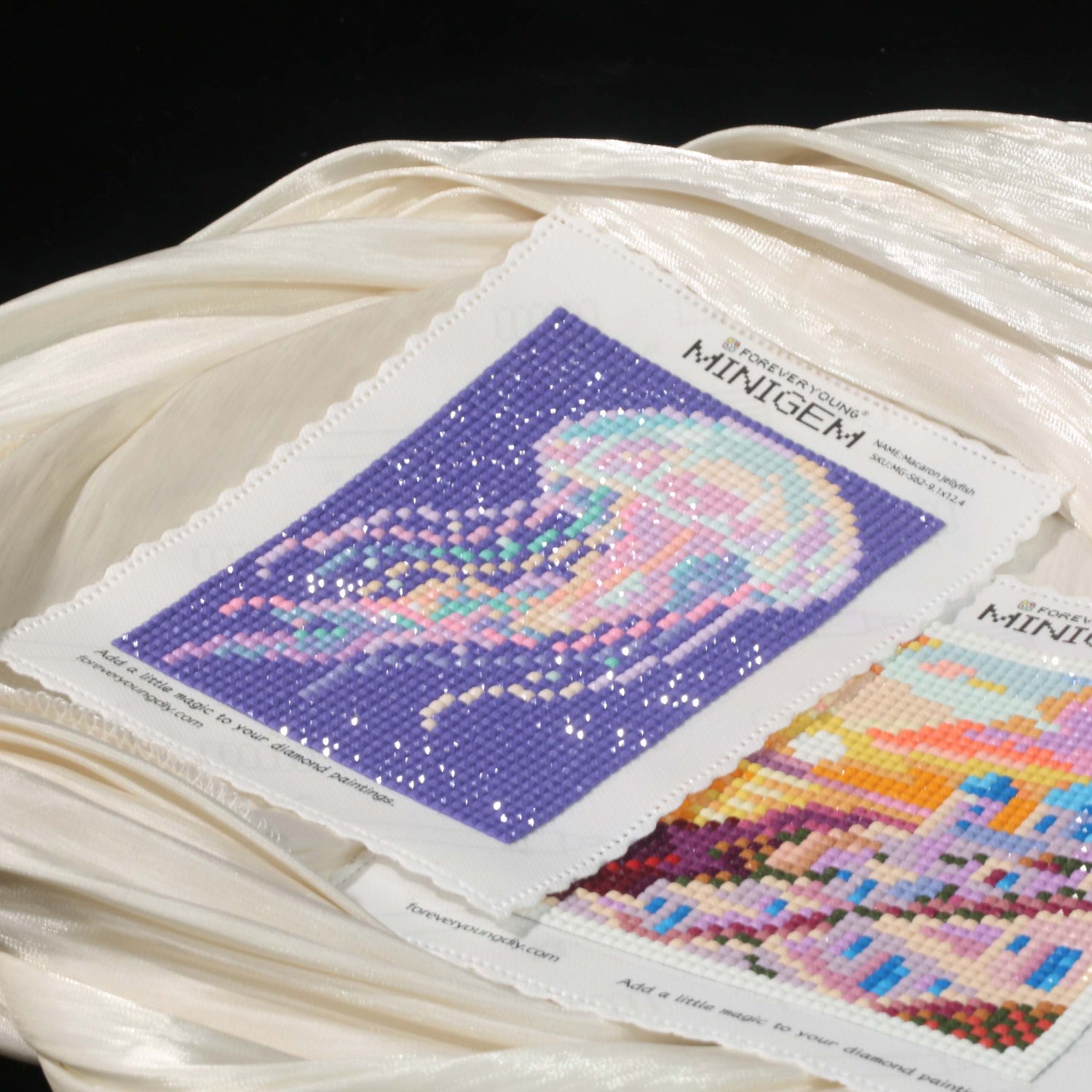 Minigem® :Macaron Jellyfish