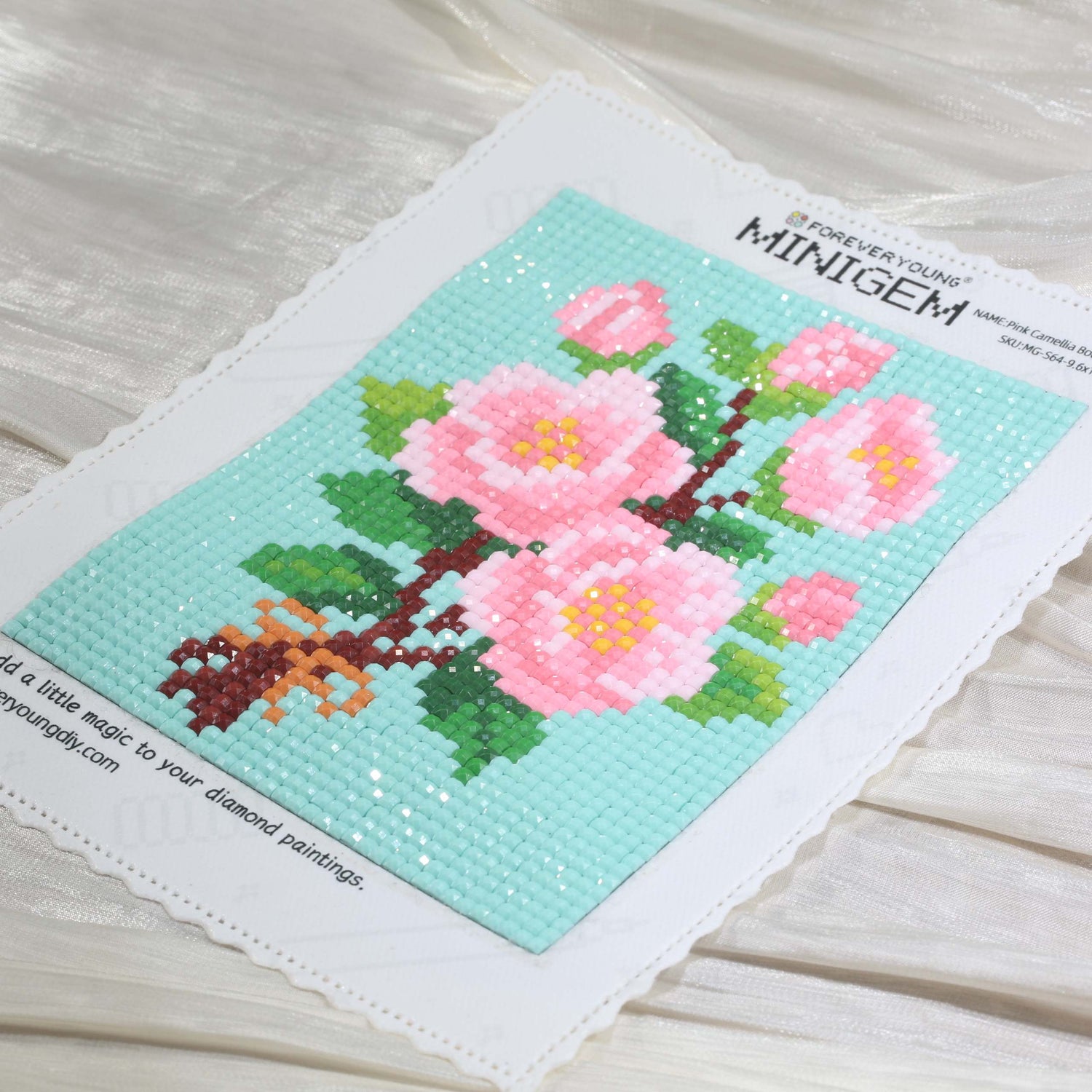 Minigem® :Pink Camellia Bouquet