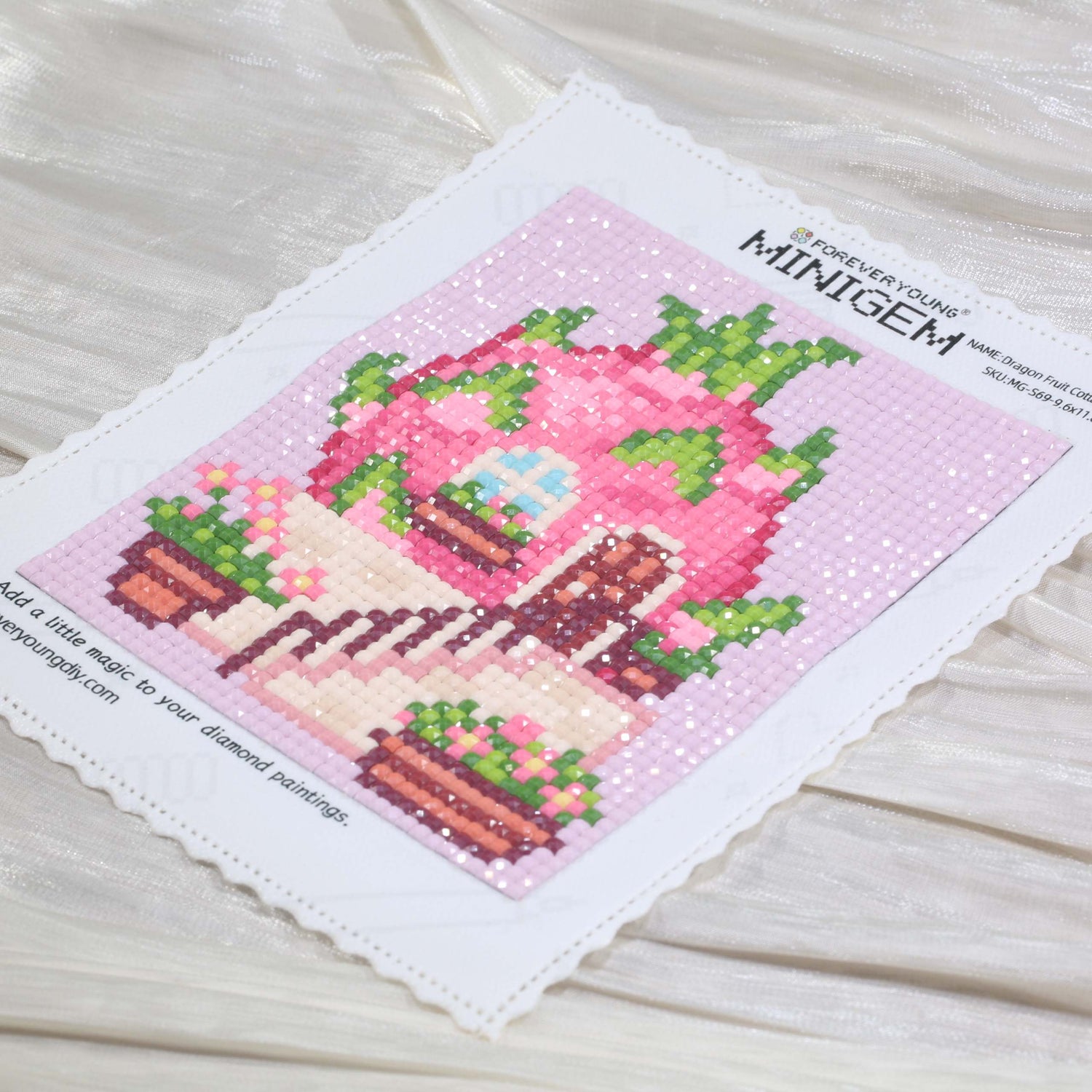 Minigem® :Dragon Fruit Cottage