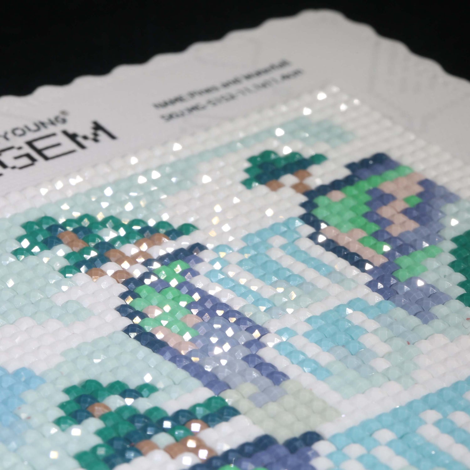 Minigem® :Pines and Waterfall