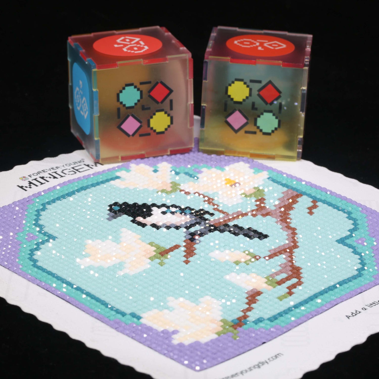 Minigem® :Magnolia & Magpie