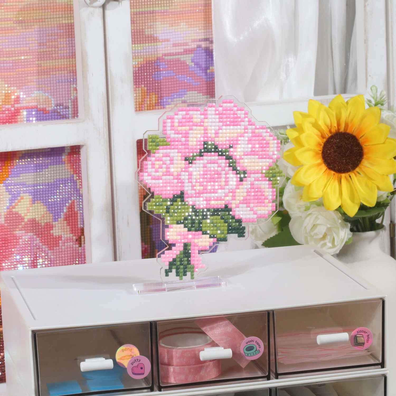 Pink Rose Bouquet Acrylic Diamond Art Display Stand