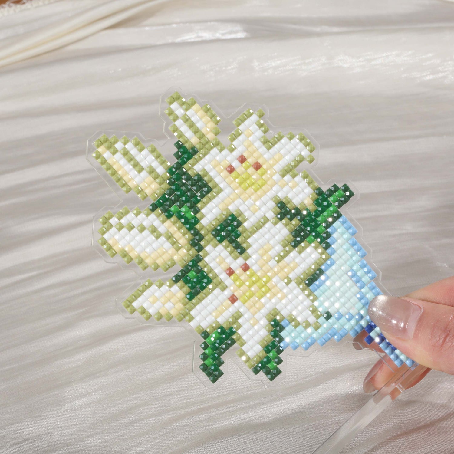 Lily of the Valley Bouquet Acrylic Diamond Art Display Stand