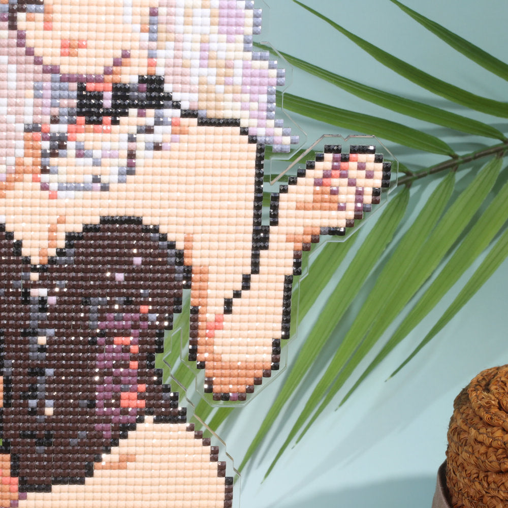 Slim Waist Charm Diamond Art Display Stand