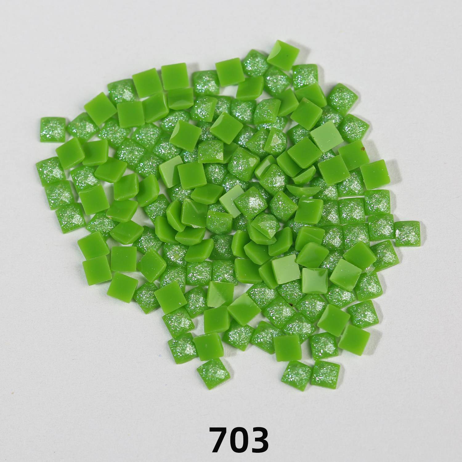 Quadratische AB-Perlen, 1 Beutel (2000 Stück), einfarbig