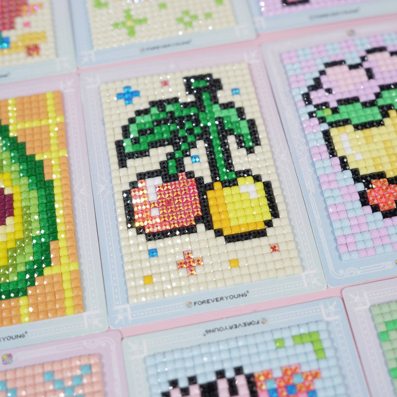 Minigem® : Freestyle Mini Diamond Art Cards, Tiny Wonders