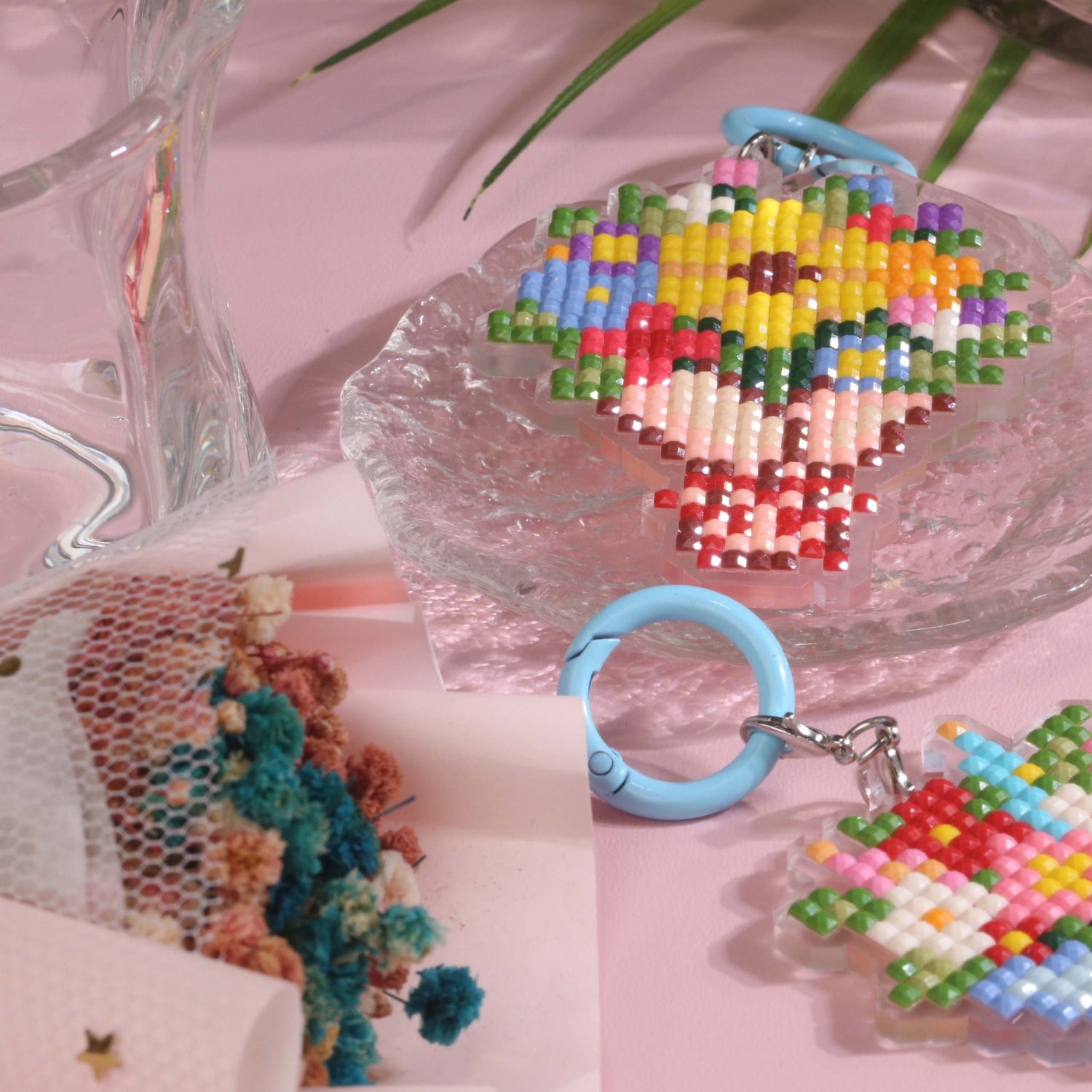 Bouquet Acrylic Diamond Painting Keychain - Forever Young®️ DIY -