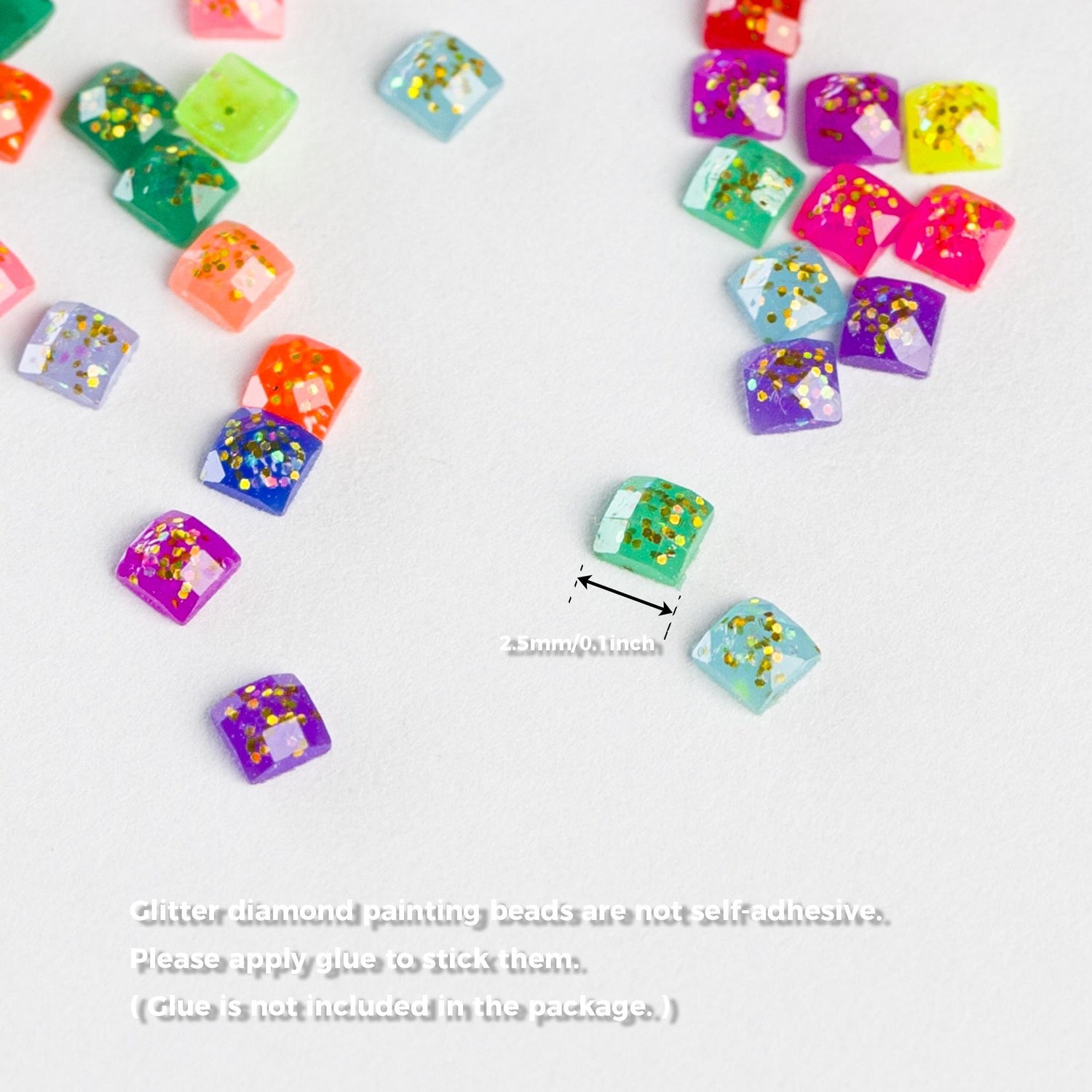 Quadratische Glitzerperlen in 20 Farben für Diamantmalerei.