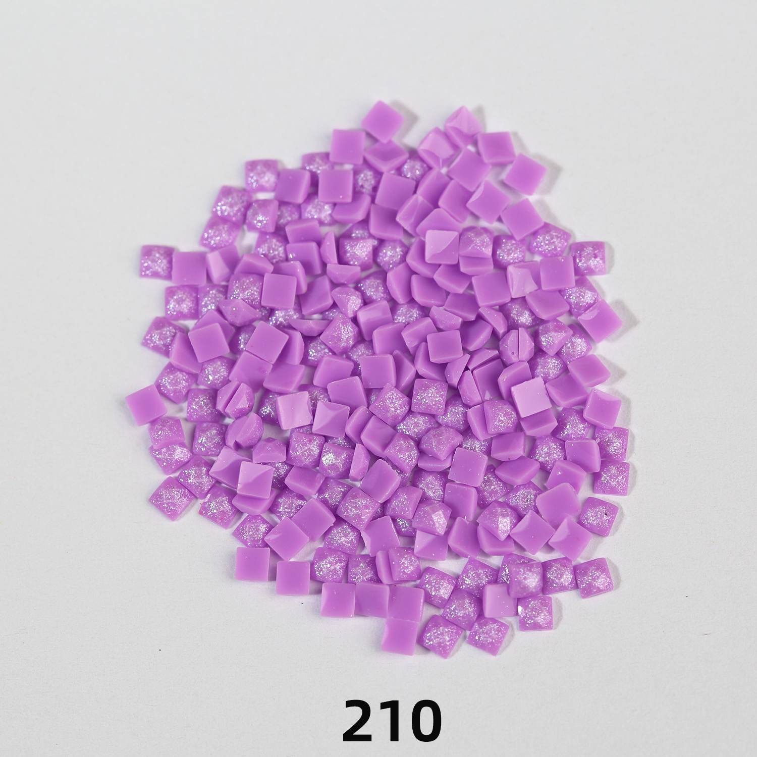 Perles AB carrées 1 sac (2000 pièces) couleur unique