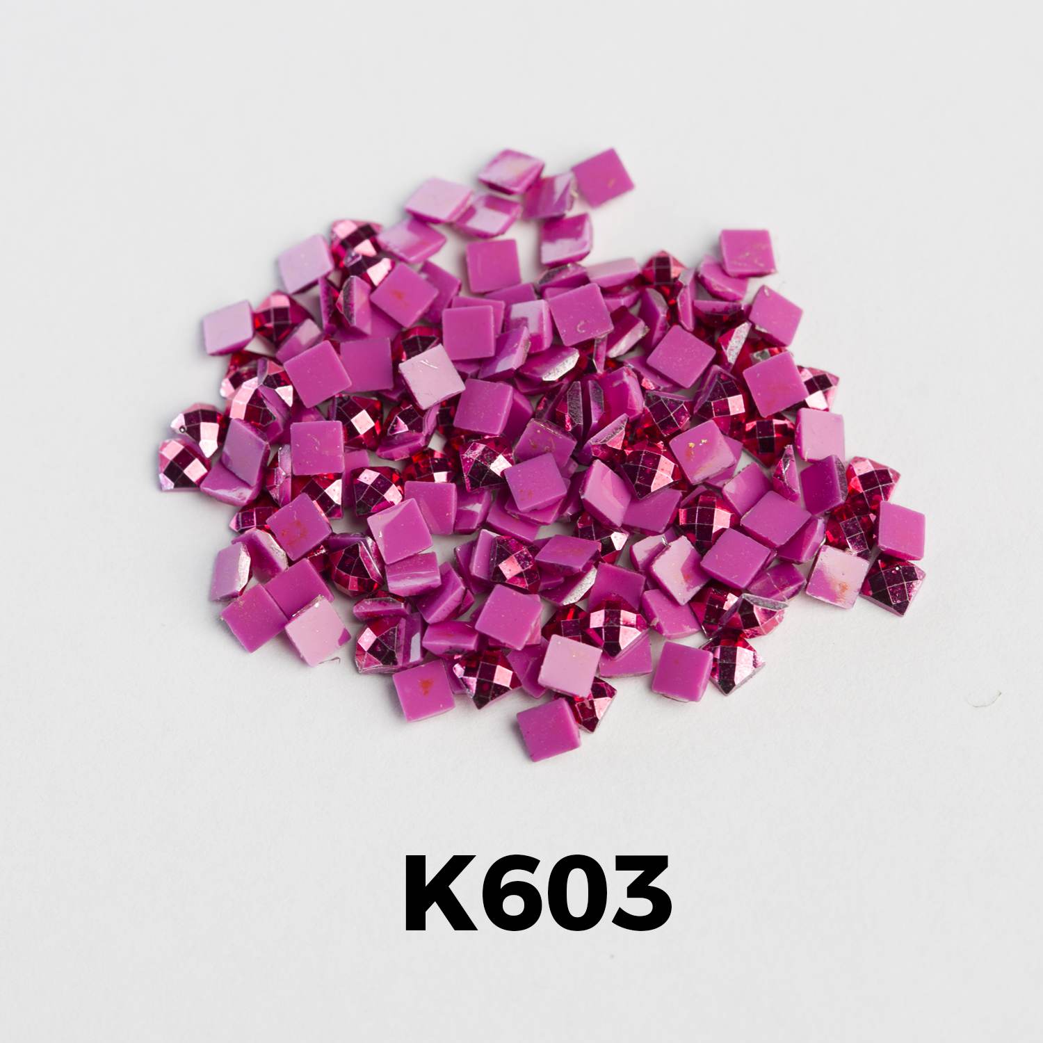 Quadratische Metallic-Perlen, 1 Beutel (2000 Stück), Einzelfarbe