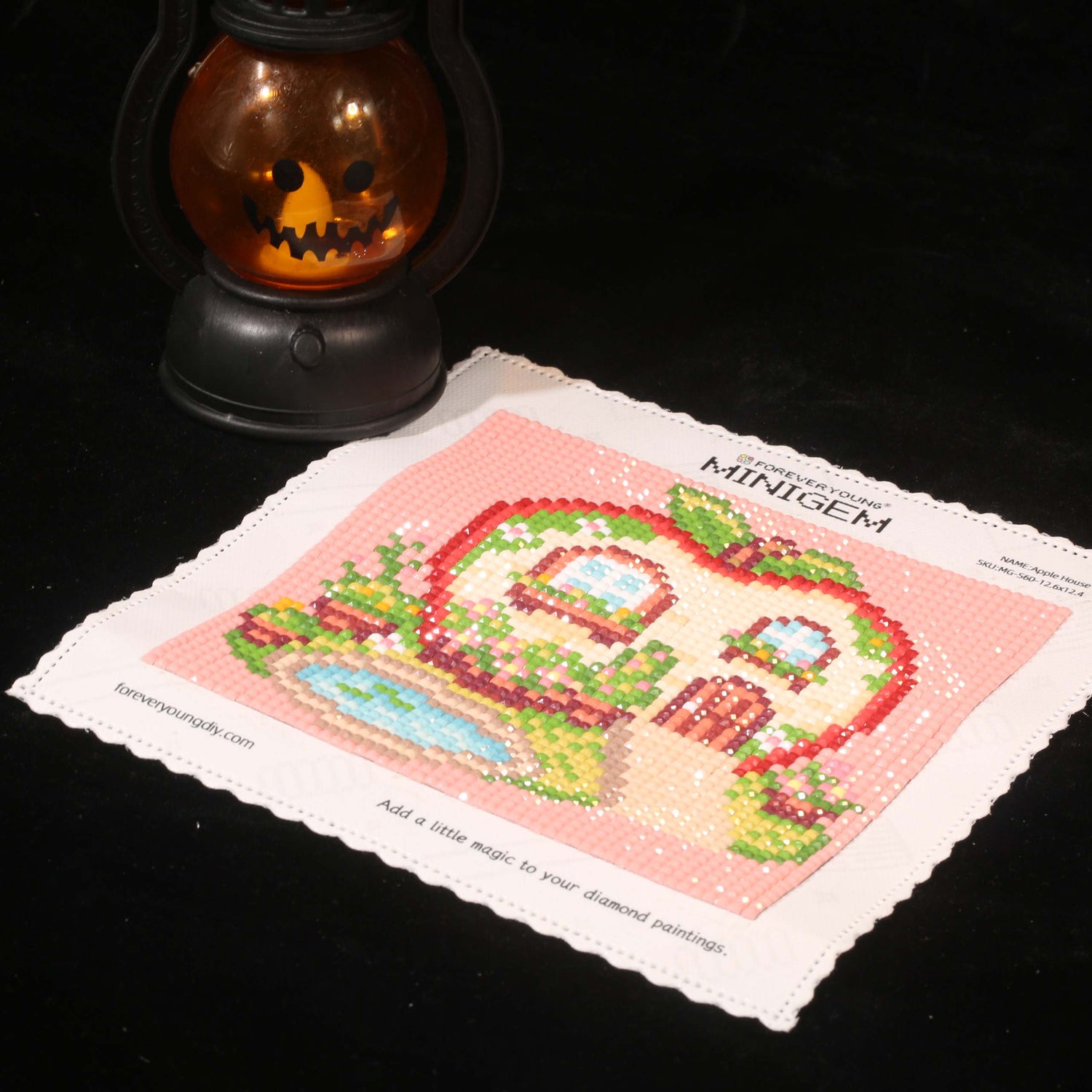 Minigem® :Apple House