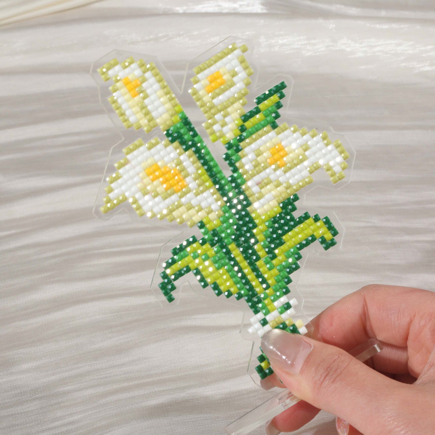 Calla Lily Bouquet Acrylic Diamond Art Display Stand