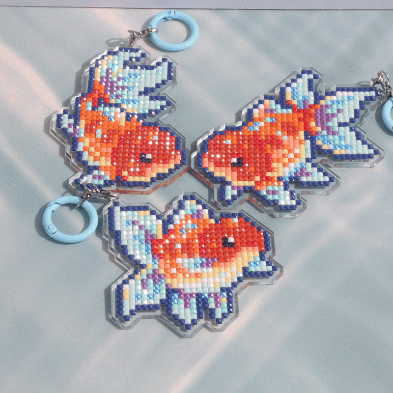 Lumigem Mini Koi Fish Diamond Art Keychain Set