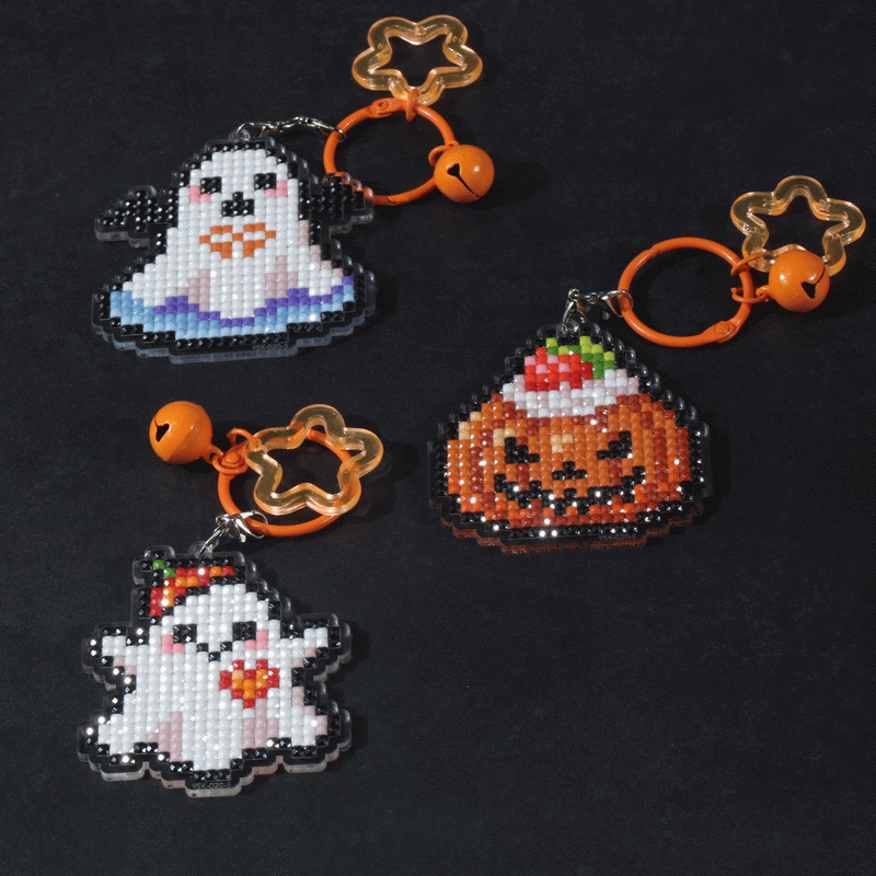 Lumigem Spooky Halloween Diamond Painting Keychains