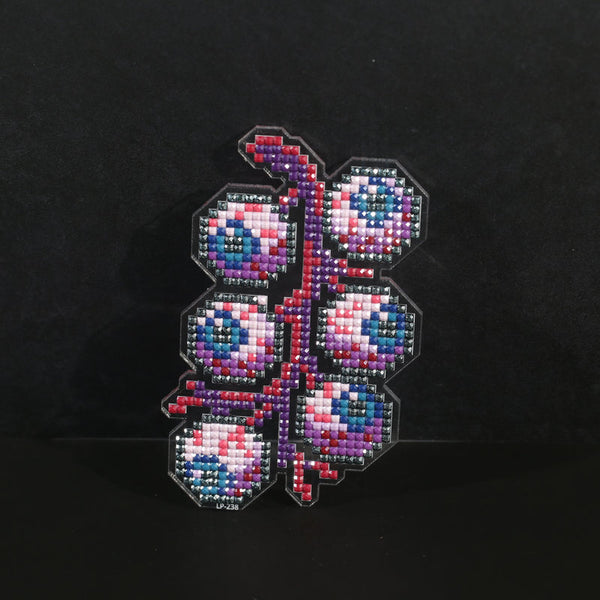 Lumigem Halloween Mystical Eyes: Eyeball Chain Diamond Art