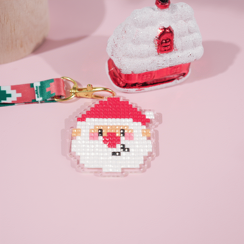 Lumigem Christmas Diamond Painting Keychain Collection