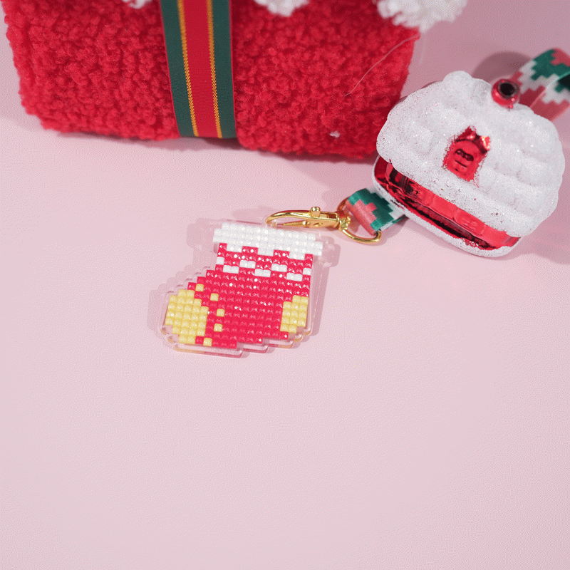 Lumigem Christmas Diamond Painting Keychain Collection
