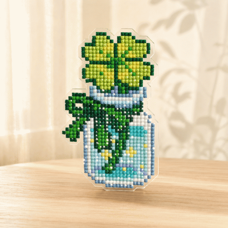 Lucky Four-Leaf Clover Diamond Painting Acrylic Standee | DIY Sparkling Home Decor