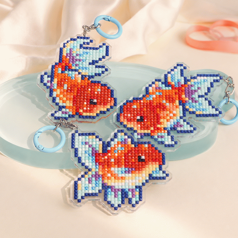 Lumigem Mini Koi Fish Diamond Art Keychain Set