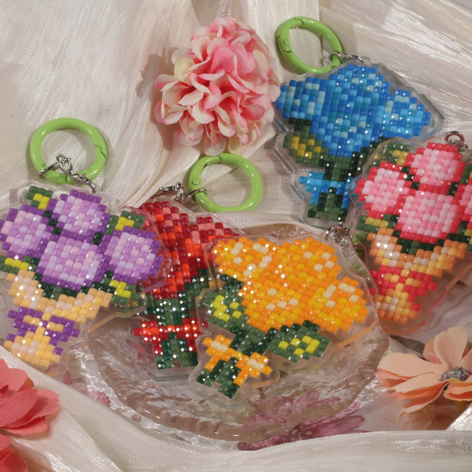Colorful Bouquet Acrylic Diamond Painting Keychain - Forever Young®️ DIY - 