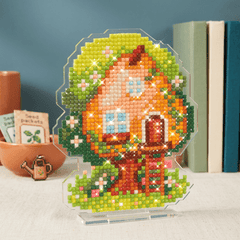 LumiGem Pear Tree House Diamond Painting Stand - Forever Young®️ DIY - 