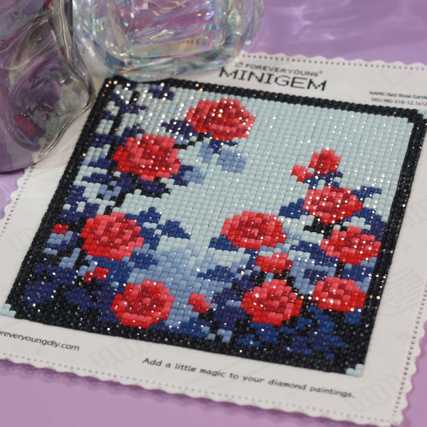 Minigem® :Red Rose Garden